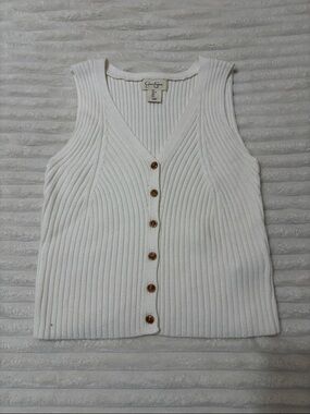 Jessica Simpson Off-White Ribbed V-Neck Knit Top